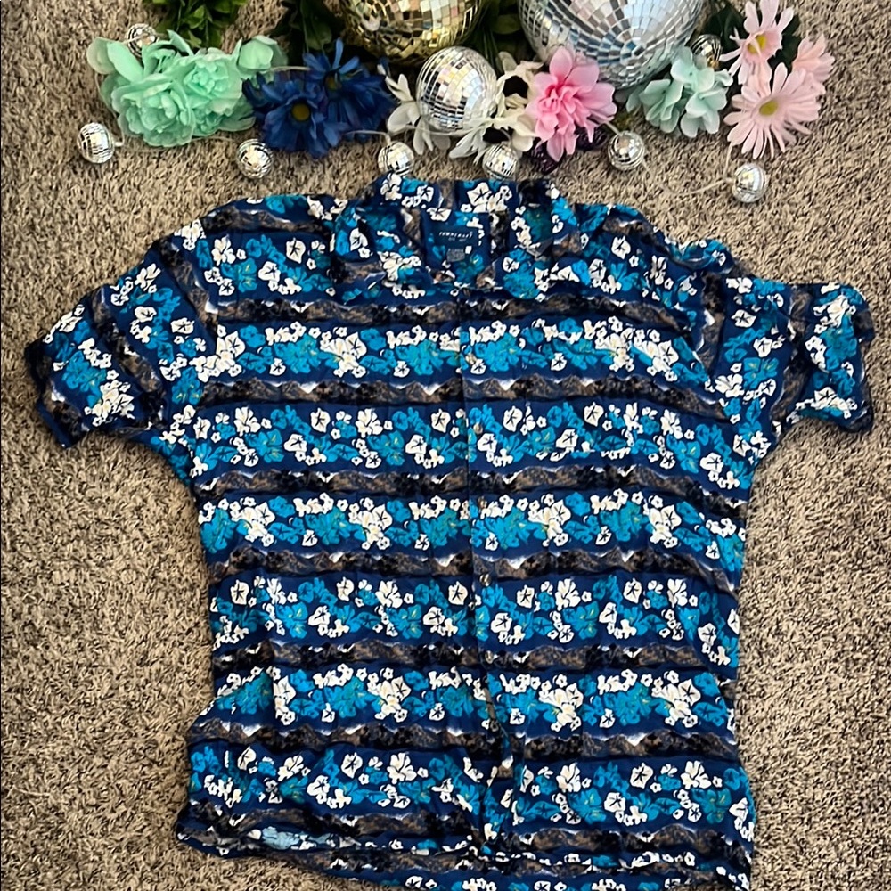 Hawaiian Button-Up Shirt